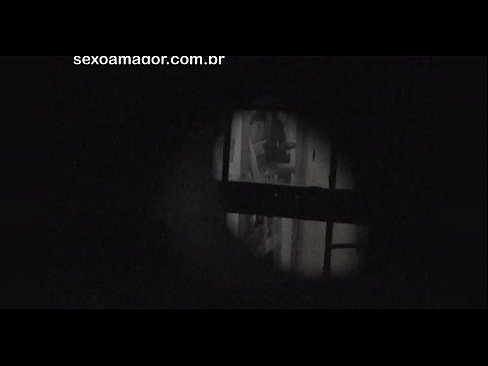 ❤️ Lourinho é secretamente filmado por um voyeur de bairro escondido atrás de tijolos ocos ❌ Sexo em pt-br.rex-porn-com.ru